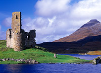 Arvreck castle and Quinag, Assynt, Sutherland